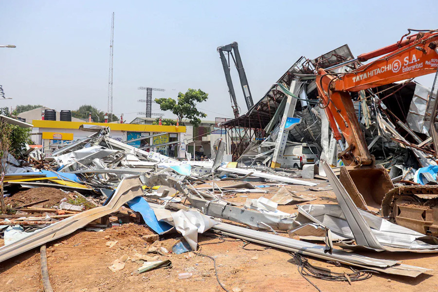 Mumbai Corporation takes step after 14 killed in billboard crash