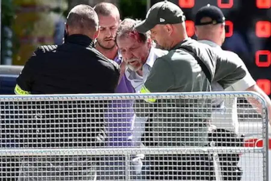 Details of man who shot PM of Slovakia