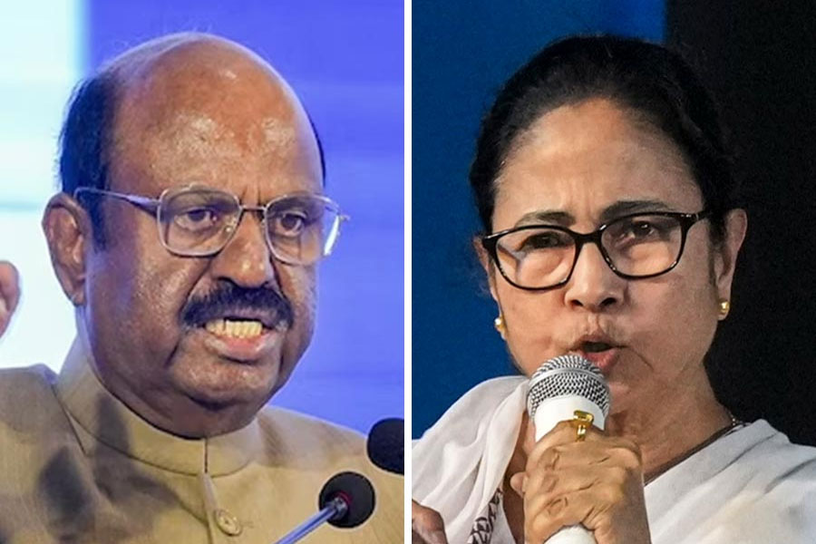 Mamata Banerjee speaks about WB Governor CV Anand Bose