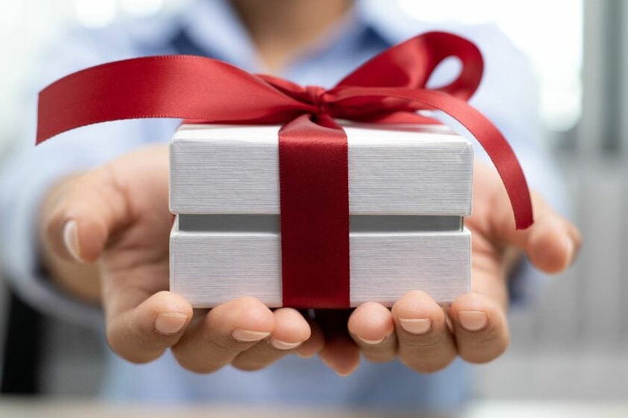 Jamai Sasthi Gift suggestions for Son in laws