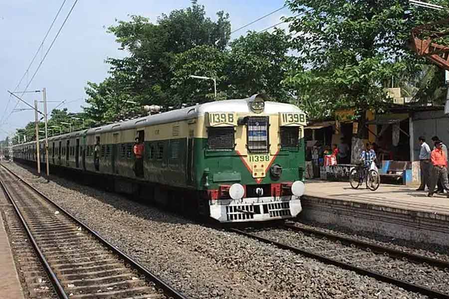 Passenger had to give up his seats for judge of Basirhat court