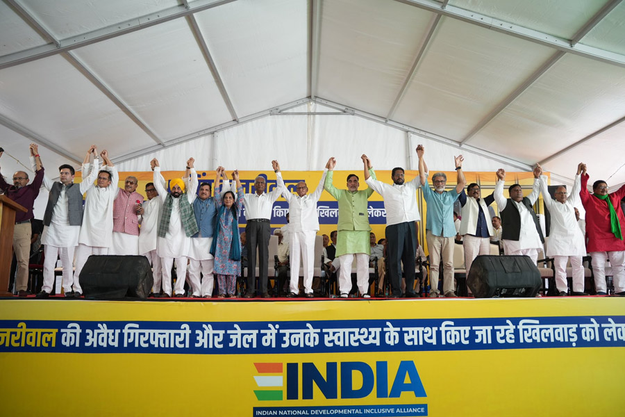 India alliance protests against Arvind Kejriwal's arrest