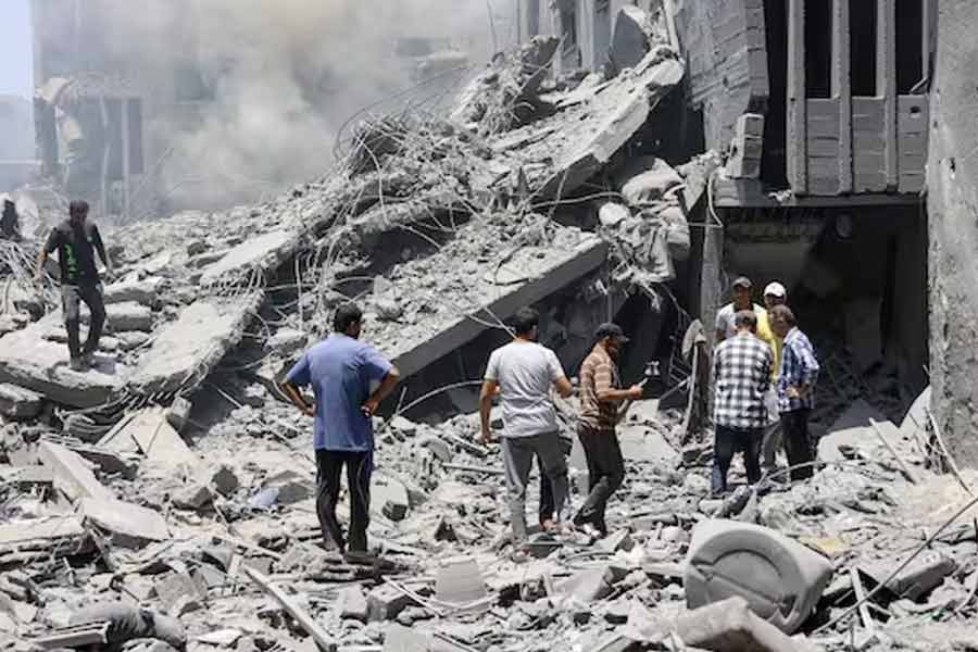 Israeli strike in Gaza school killed atleast 16, army says targeted Hamas gunmen