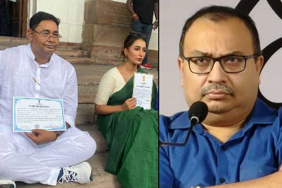 WB Guv C V Ananda Bose file a case against Kunal Ghosh and new elected two MP's