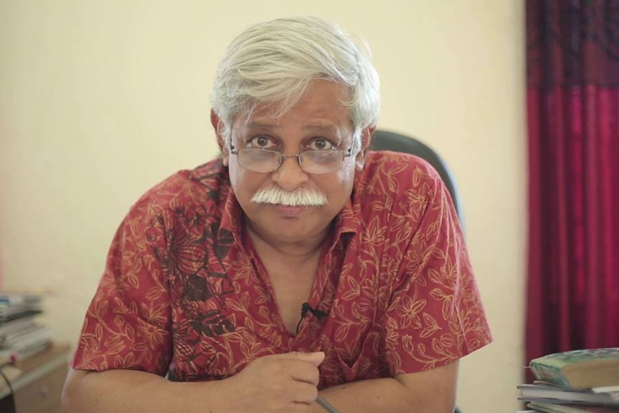 Here is what Muhammed Zafar Iqbal says on Dhaka University clash