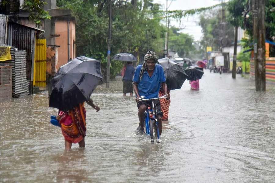 Weather update in West Bengal: forecast of heavy rain around the state