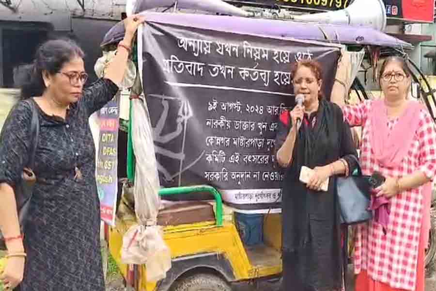 Konnagar Durga Puja Committee boycott WB govt donation