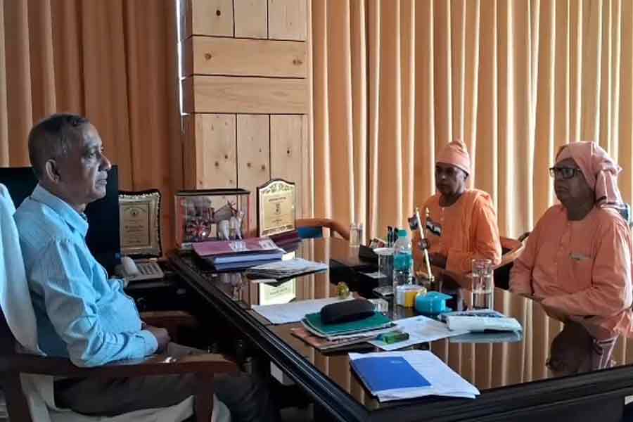 Ram Krishna Mission property encroached! authorities approach Mayor
