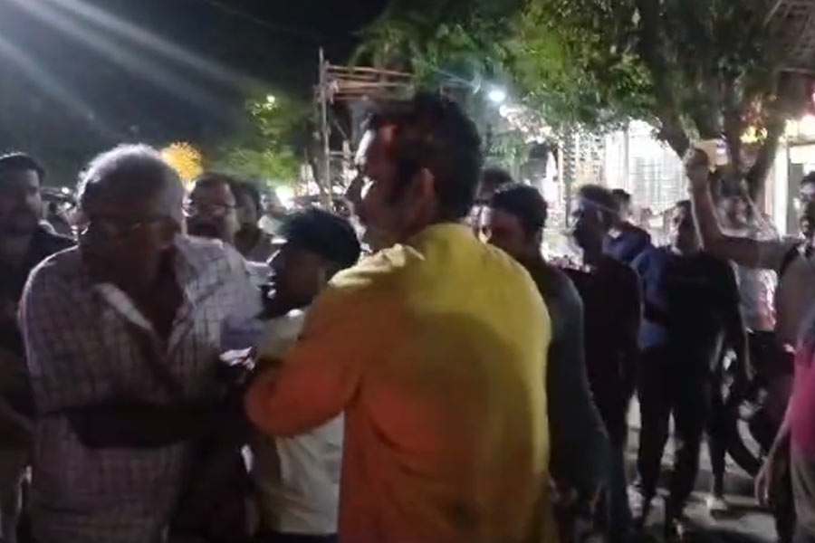 RG Kar Protest: Miscreant attack in protest at Mathabhanga, TMC slams