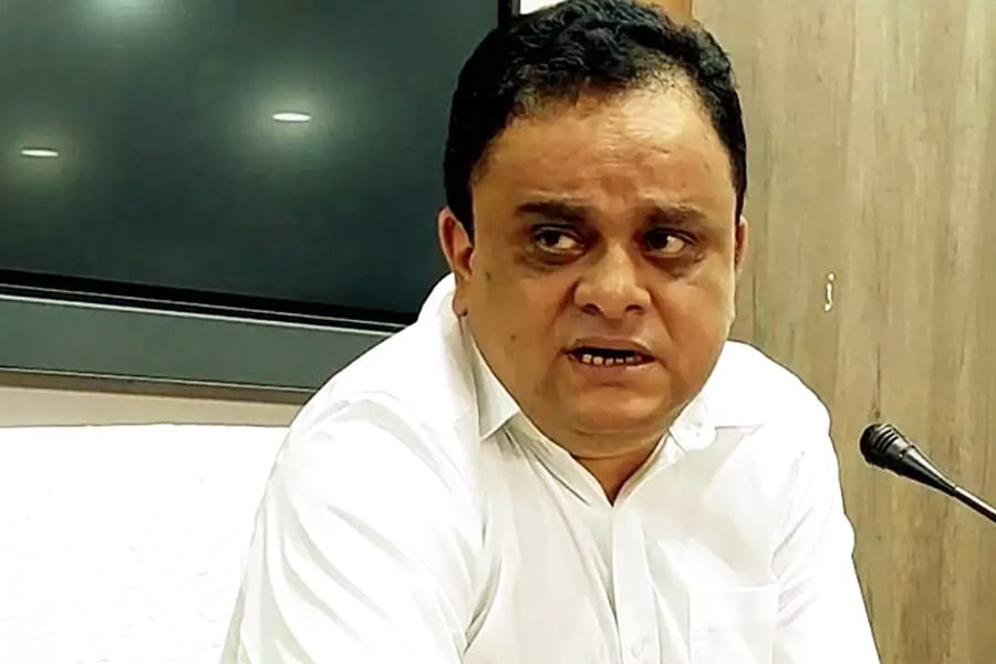 West Bengal Education department extend deadline for admission, informs Bratya Basu