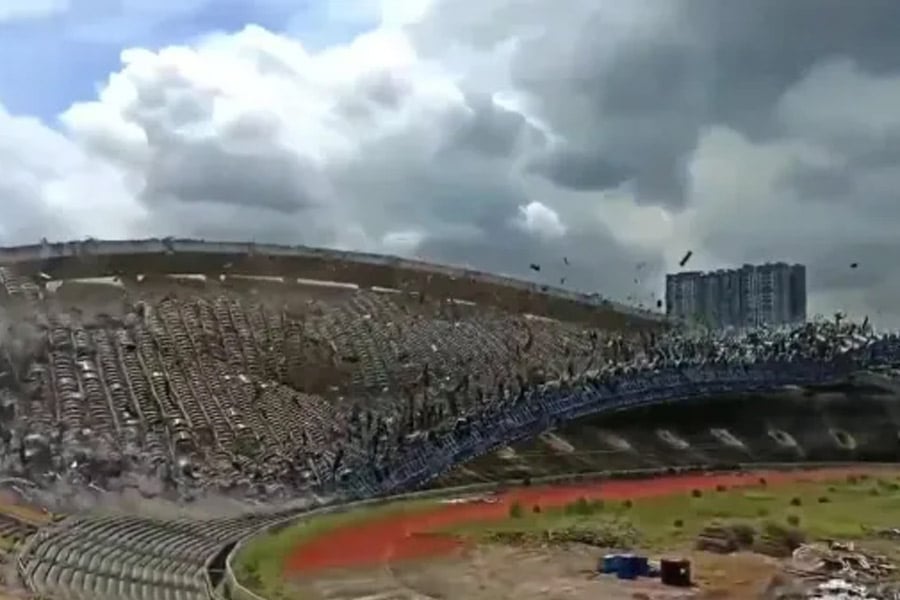 Malaysia Shah Alam stadium destroyed, video viral