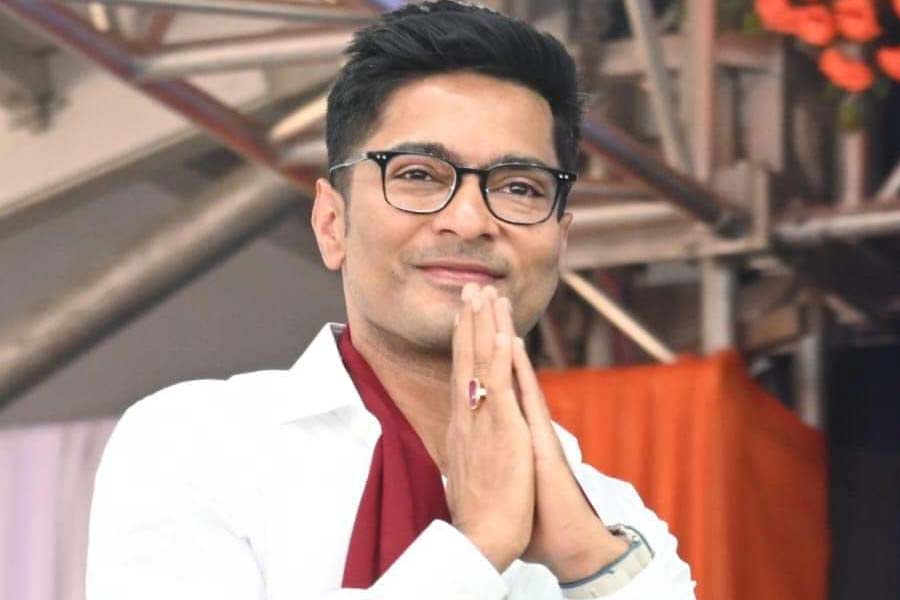 Abhishek Banerjee donates Rs 1 lakh to the state government's relief fund for the disaster in North Bengal
