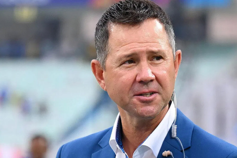 'I'd be surprised if I didn't see him in the eleven', Ponting asks who he will represent before the England series?