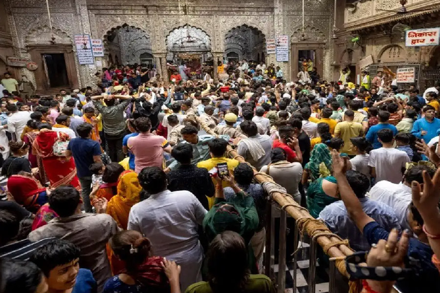 Vrindavan's Banke Bihari Temple rejects demand to boycott deity attires made by Muslim artisans