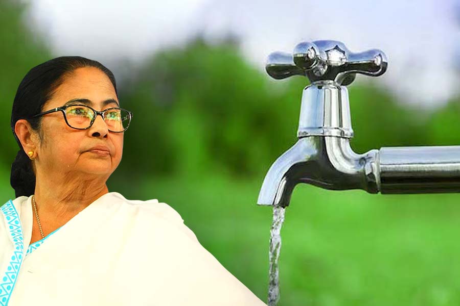 Chief Secretary suggests to survey and discuss on issues to solve problems on drinking water connection