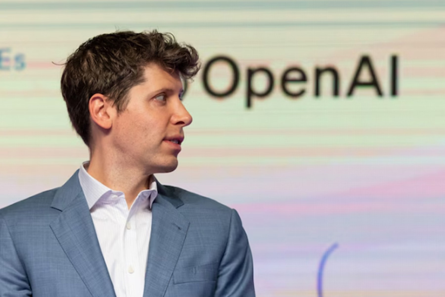 Sam Altman compares ChatGPT-5's power to the Manhattan Project