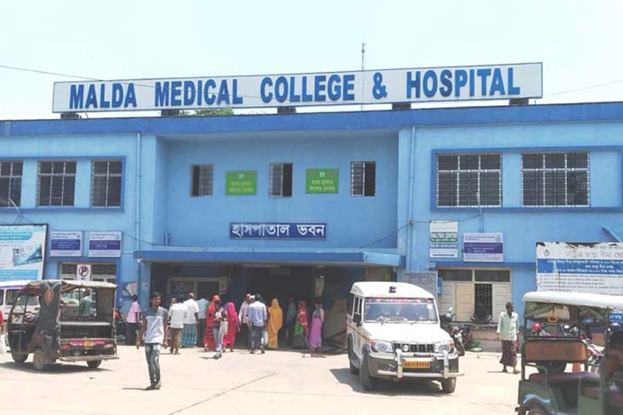 Mystery surrounds death of 3 members of the same family in Malda
