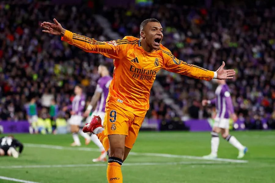 Kylian Mbappe scores first hattrick in Real Madrid jersey