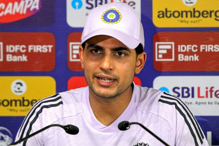 Shubman Gill doesn't know what it means to be India Test captain, Says Dinesh Karthik