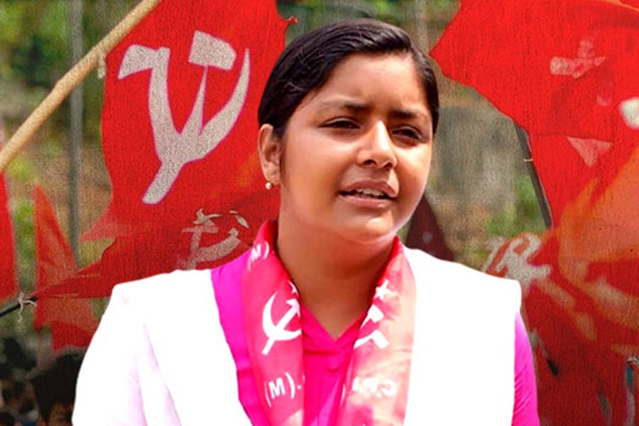 Minakshi Mukherjee joins CPIM Central Committee