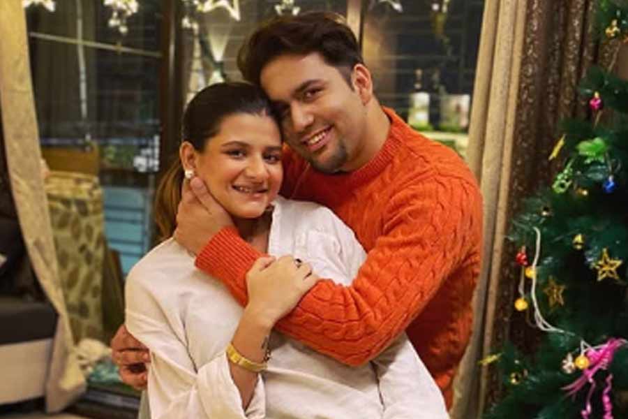 Tollywood News: actress rupsha shayandeep marrisge anniversary