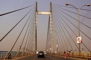 Vidyasagar Bridge not yet opened, traffic congestion increasing