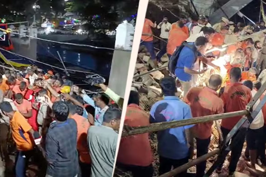 8 devoters killed in Andhra Pradesh due to wall collapse