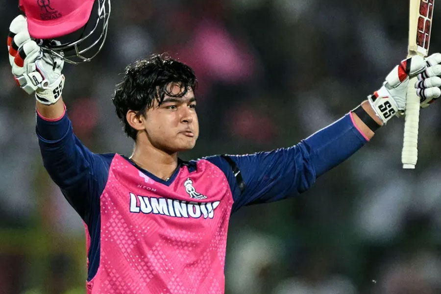 IPL 2025: Vaibhav Suryavanshi is also in the race for prizes in IPL this time, who is in the fight?