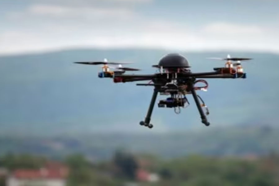 Mysterious drone flying at India Pakistan border in Jammu and Kashmir