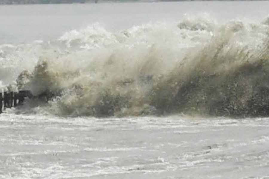 12 yrs old drowned in Ganga at Khardah