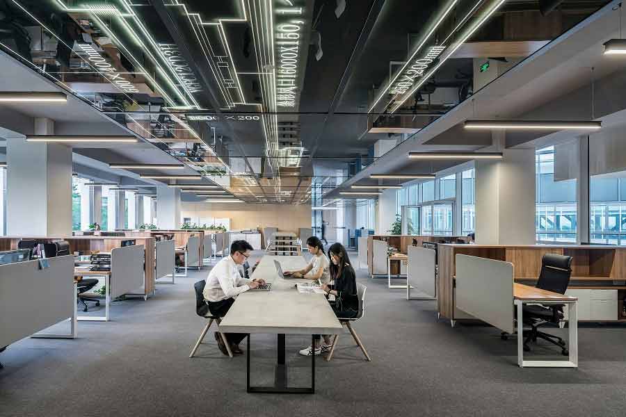 Large number of layoffs at renowned IT companies for their on AI code