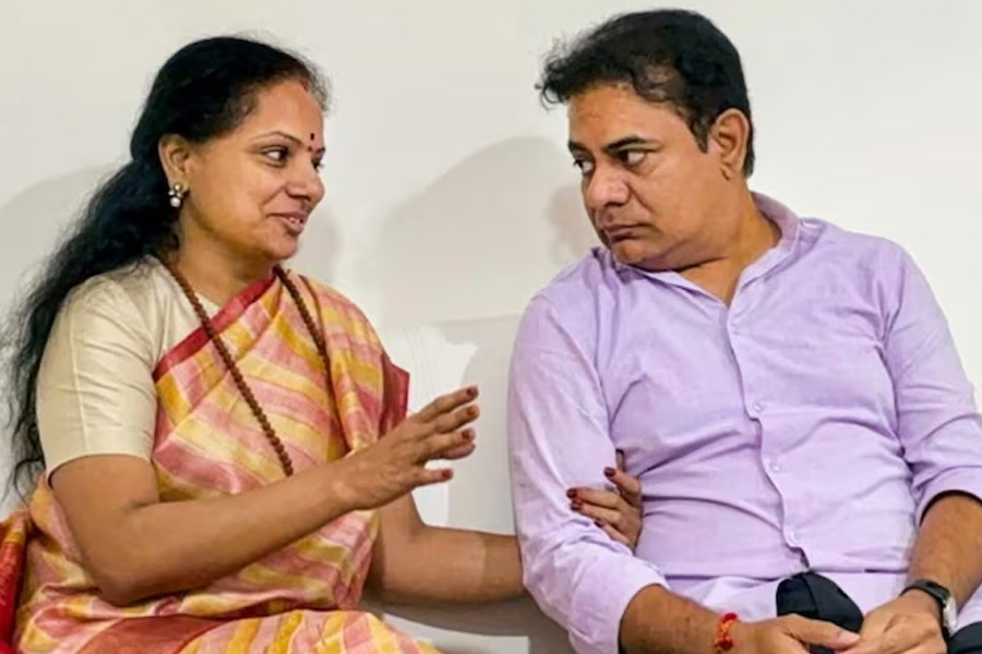Telengana: Kavitha-KTR Tussle Shakes KCR's Party BRS