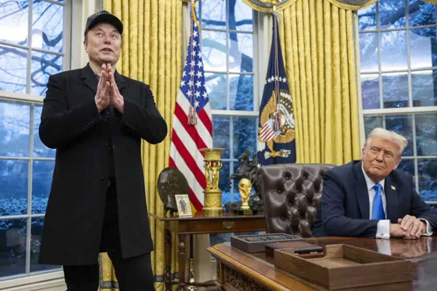 'Will continue our freindship and be your adviser', Elon Musk says Donald Trump in press conference