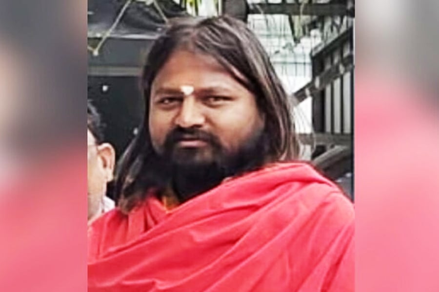Seer Arrested For Kidnapping, Raping 17-Year-Old In Karnataka