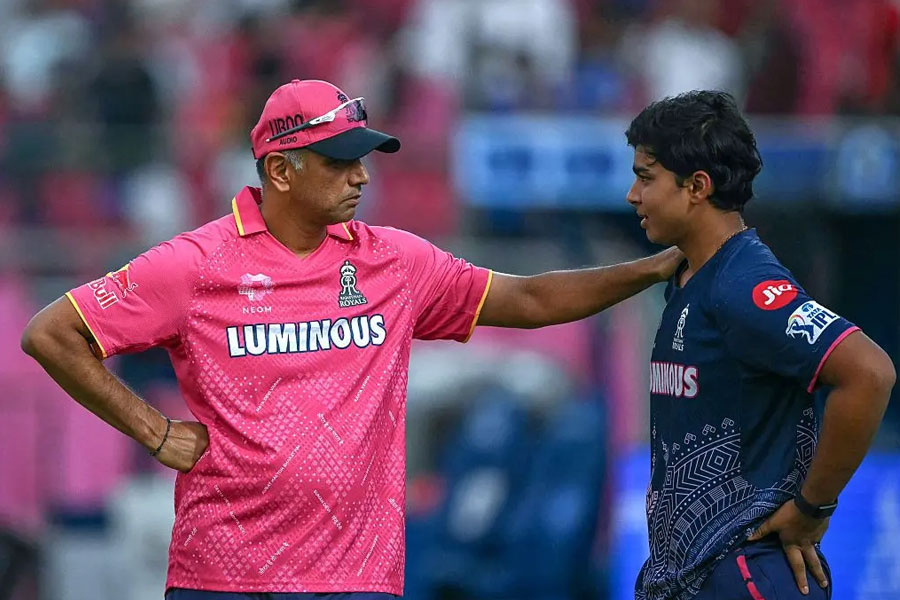 Vaibhav Suryavanshi's father said what Rahul Dravid told him about India team future