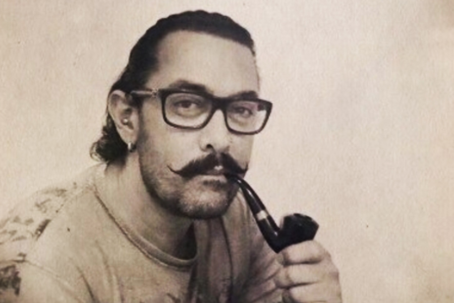 Aamir Khan turns up the heat as Dahaa in Coolie