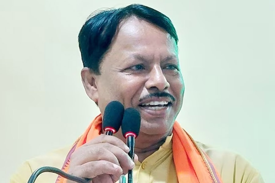 UP BJP leader gets notice over obscene act with woman party worker