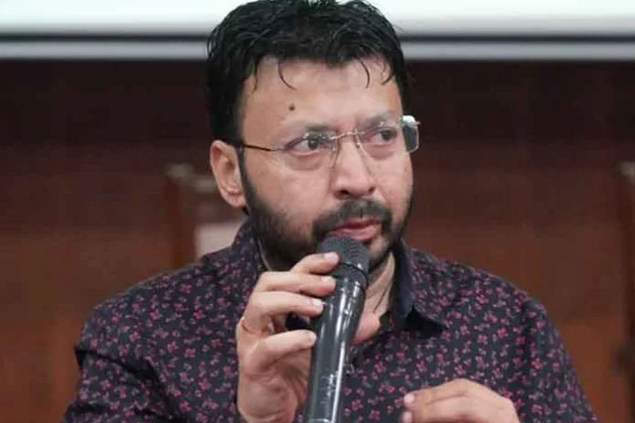 Bikram Singh Majithia shares objectionable photo of AAP minister Ravjot Singh