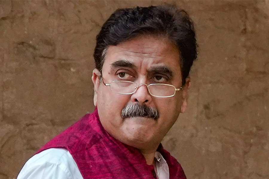 SSC list 'incomplete', number of ineligible candidates is at least 6,000, claims Abhijit Gangopadhyay