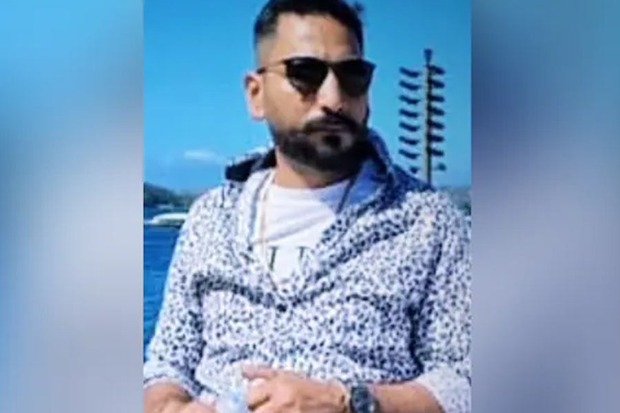 Man suffers brain injuries after Australian cop allegedly 'kneels on his neck'