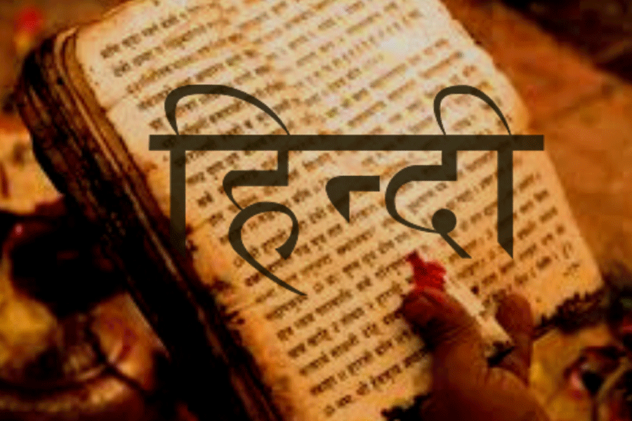 How many mother tongues is official Hindi