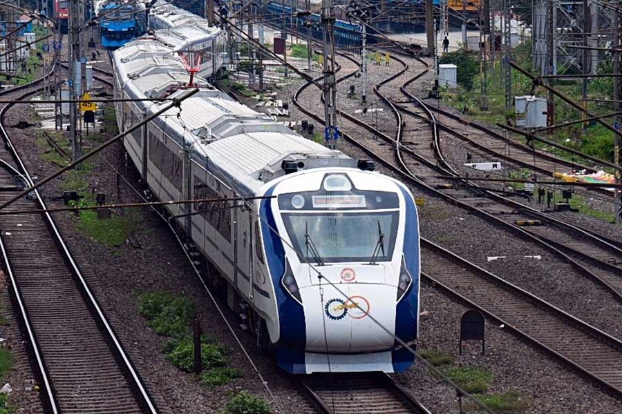 New stoppage added in howrah new jalpaiguri vande bharat route