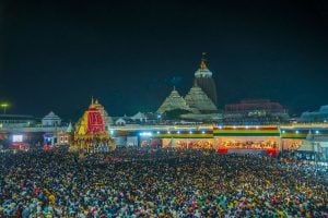 581 devotees were injured due to an overwhelming crowd in Puri