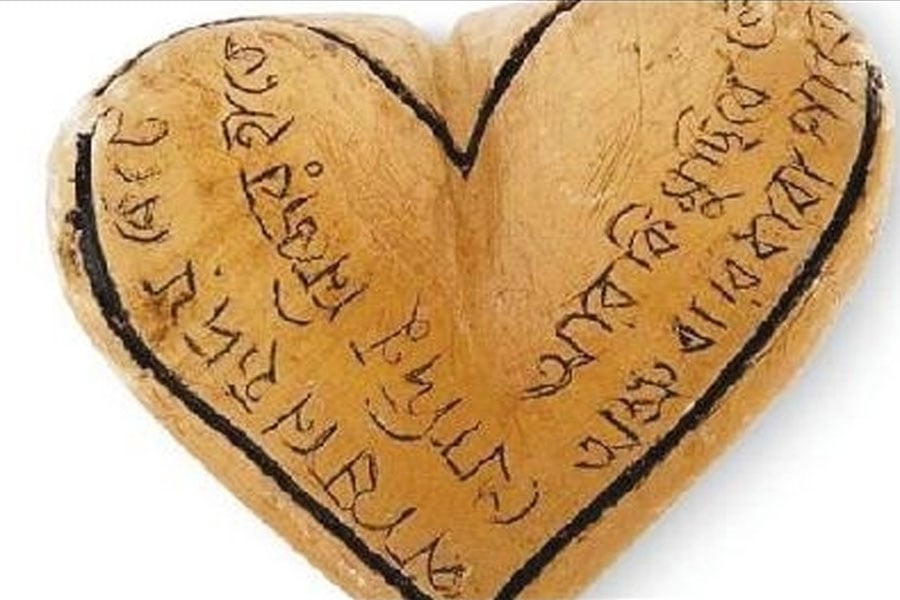 Only sculpture made by Rabindranath Tagore up for auction today