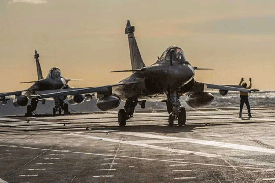 Dassault and Tata Tie Up To Manufacture Rafale Fighter Jet's In India
