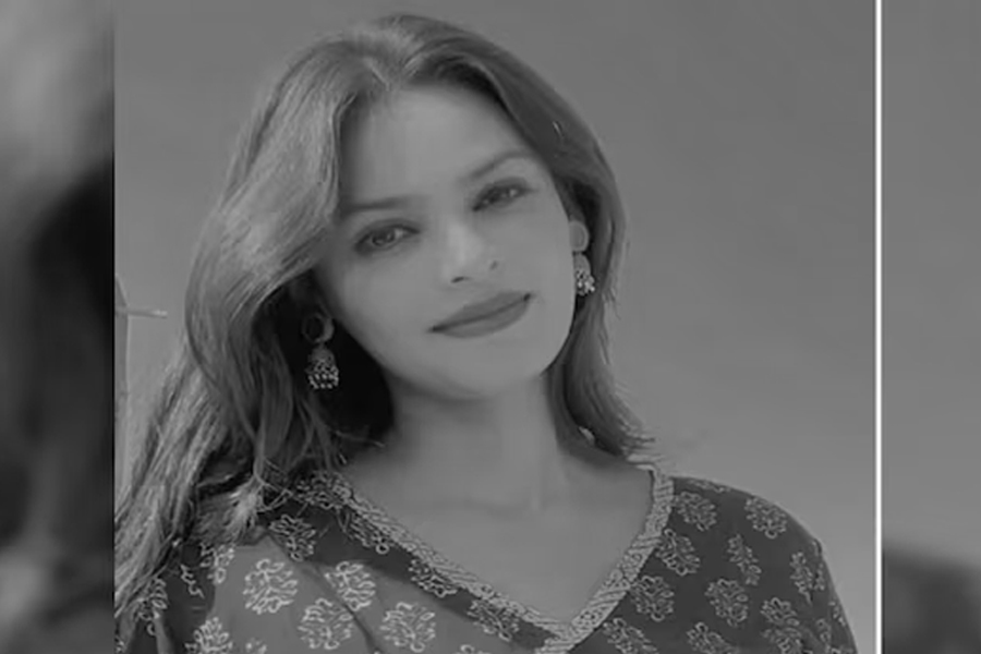 Gujarat: Model found dead in her home