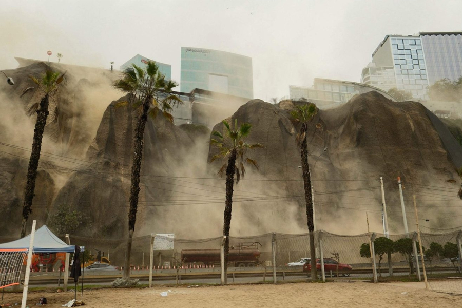 A powerful earthquake struck Peru