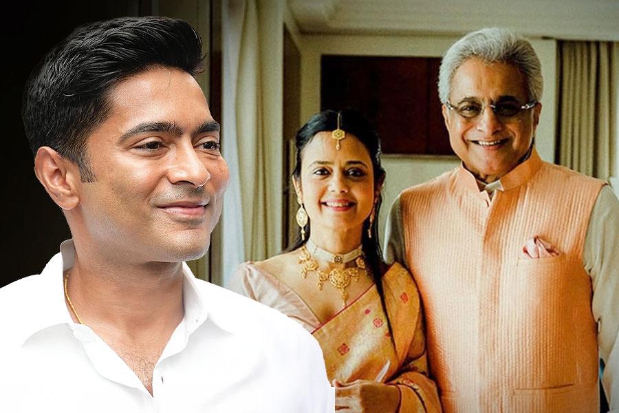 Abhishek Banerjee congratulates Mahua Moitra on her wedding