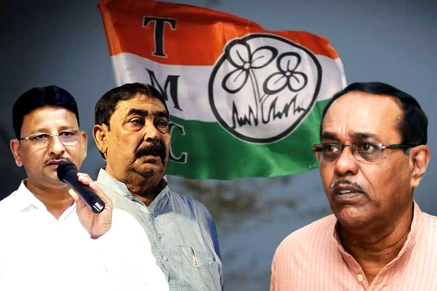 TMC top leaders calls Birbhum Core Committee to Kolkata