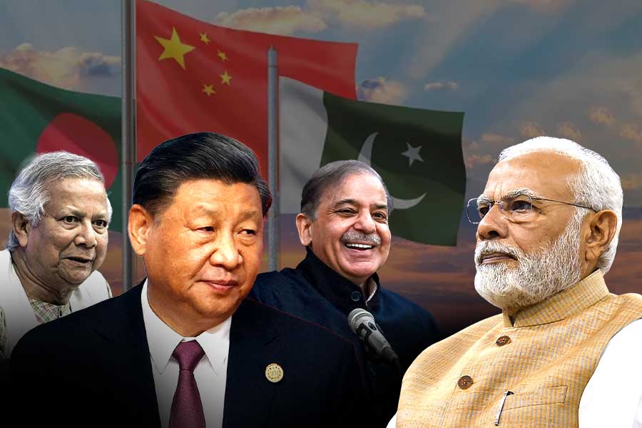 China holds first trilateral meeting with Pakistan and Bangladesh